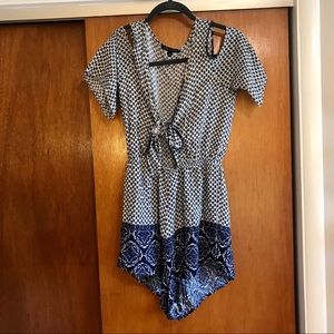 Printed Romper - Kendall & Kylie